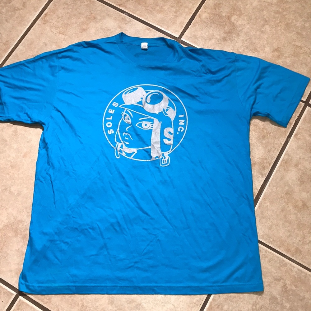 Men soles t shirt
